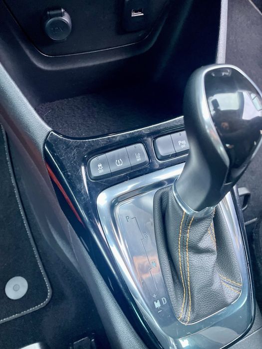 Opel Crossland X 2019г. Oficial