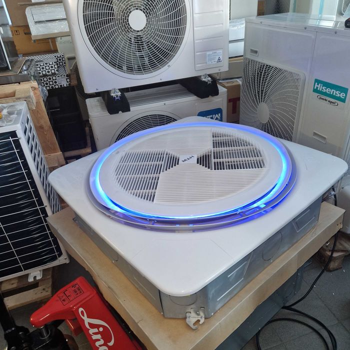 Klimatyzator HTW 7kw kasetonowy, dostępne dwa kpl stan bdb