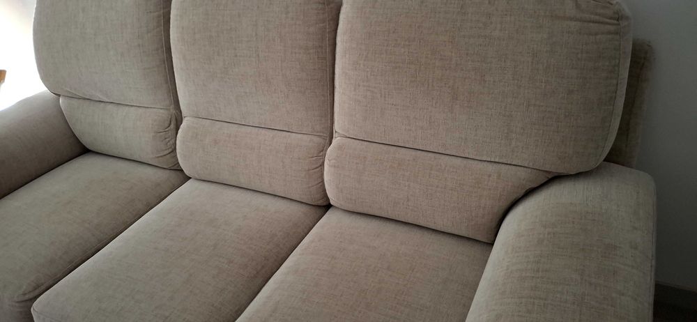 Sofa três lugares
