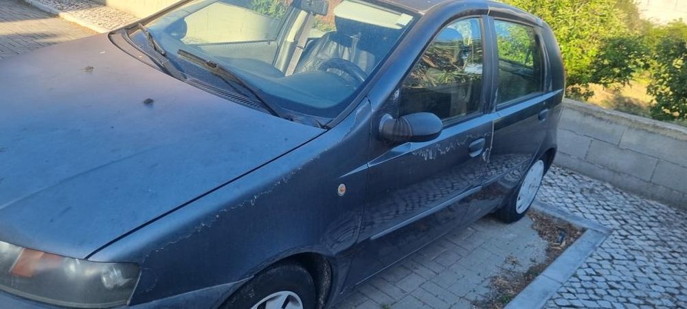 Vendo fiat Punto com inspeção valida