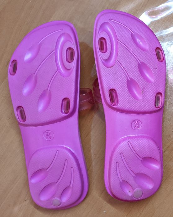 Шльопанці   жіночі