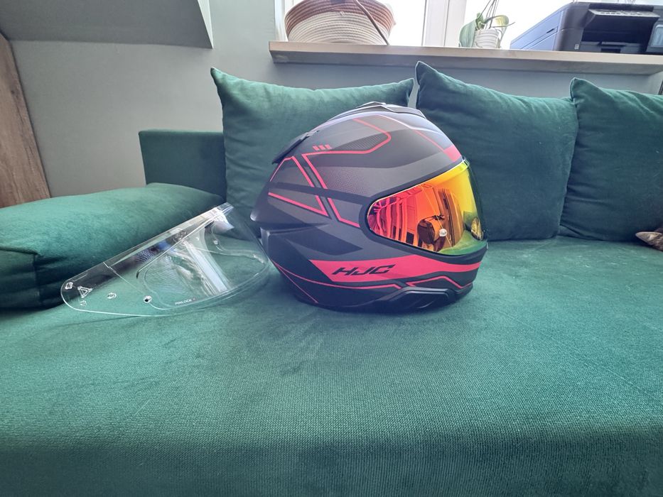 Nowy kask hjc i 71