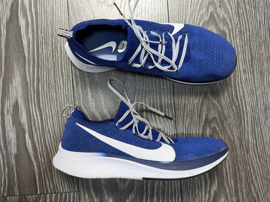 Nike Zoom Fly Flyknit чоловічі бігові кросівки спортивні оригінал 44.5