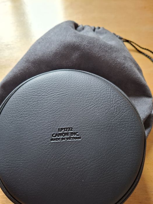Чехол футляр  для камери Canon LP 1732