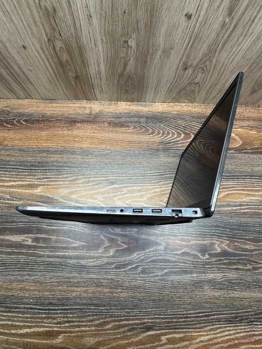 Ноутбук Dell Latitude 3520 - 15.6 FHD |intel core i5-1135G7| DDR4-16GB |SSD-240GB |Intel Iris Xe