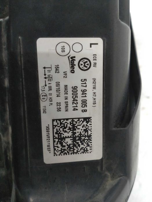 lampa lewa vw golf sportsvan zwykła 517941005b rok 2014-19