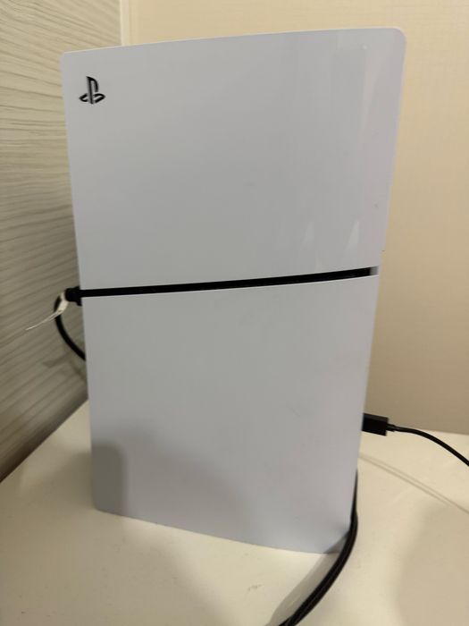Vende se playstation 5