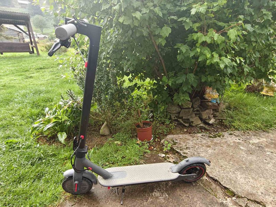 Електро самокат.