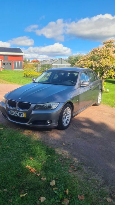 BMW Série 3 320d (E90) - 2.0d 177cv - 2008 — photo 3