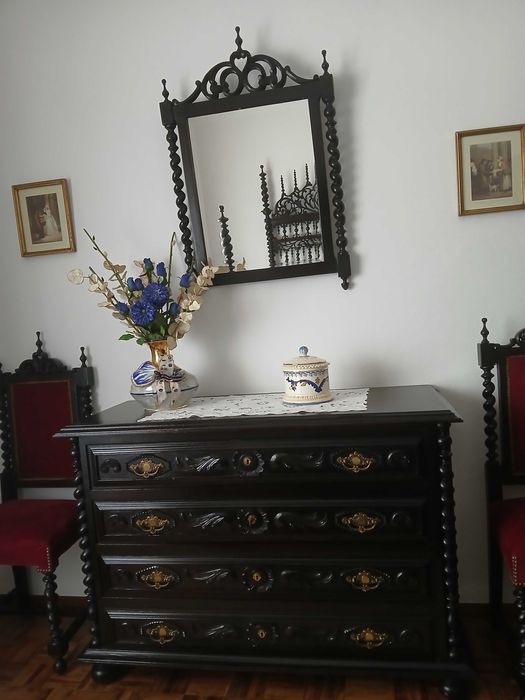 Vende-se Mobília Quarto Bilros e leva uma oferta