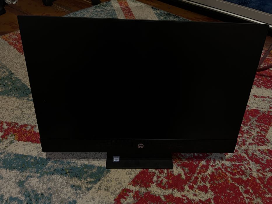 Продам Моноблок HP ProOne 440 g5 с нерабочай матрицей на вост/запчасти