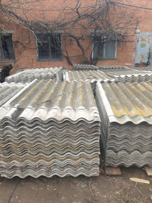 Брус / доска /  стропило / шифер / кирпич /плити дорожні