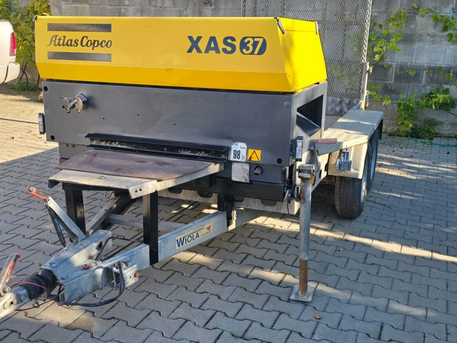 Sprzedam przyczepę- lawetę- kompresor