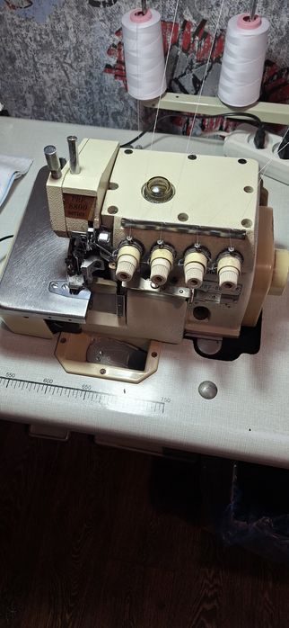 Швейна пром машина