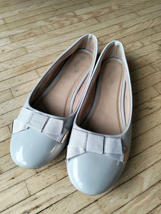 Baleriny lakierki szare r. 39