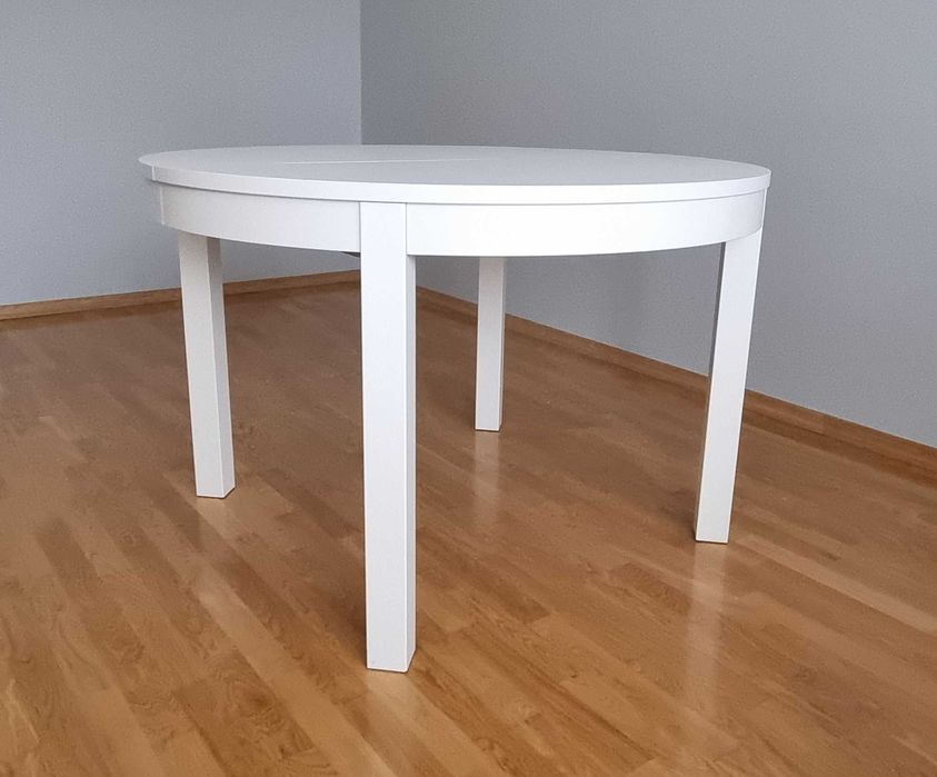 Biały okrągły stół IKEA BJURSTA 115cm rozkładany do 166cm dla 4-6 osób