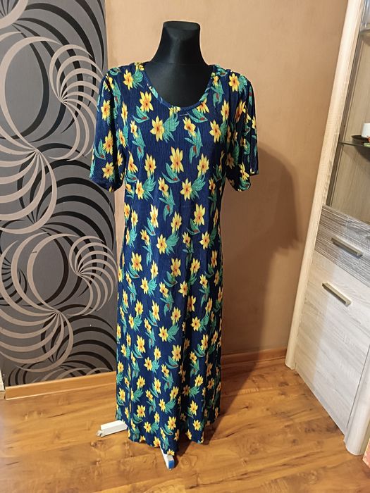 Sukienki dlugie damskie