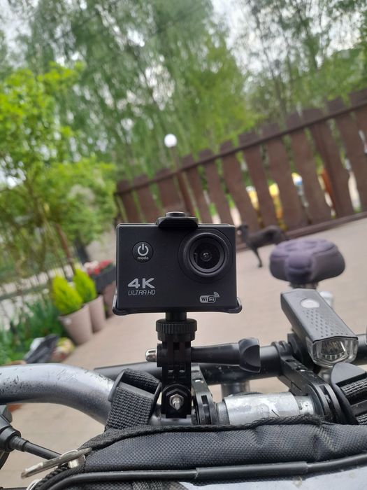 Kamerka sportowa 4K ze wszystkimi akcesoriami