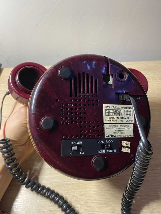 Stylowy telefon CYFRAL model C-909
