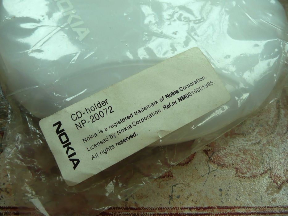 pudełko na płyty cd NOKIA CAR HOLDER NP-20072 nowe