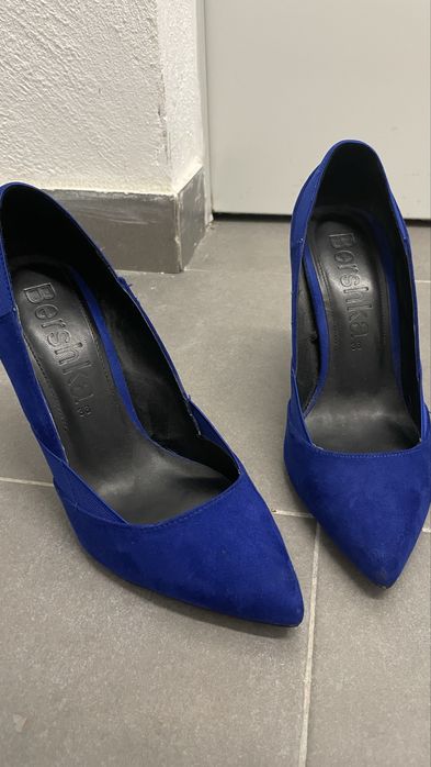 Sapatos de salto bershka 38