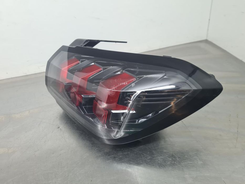 Farolim direito PEUGEOT 208 II