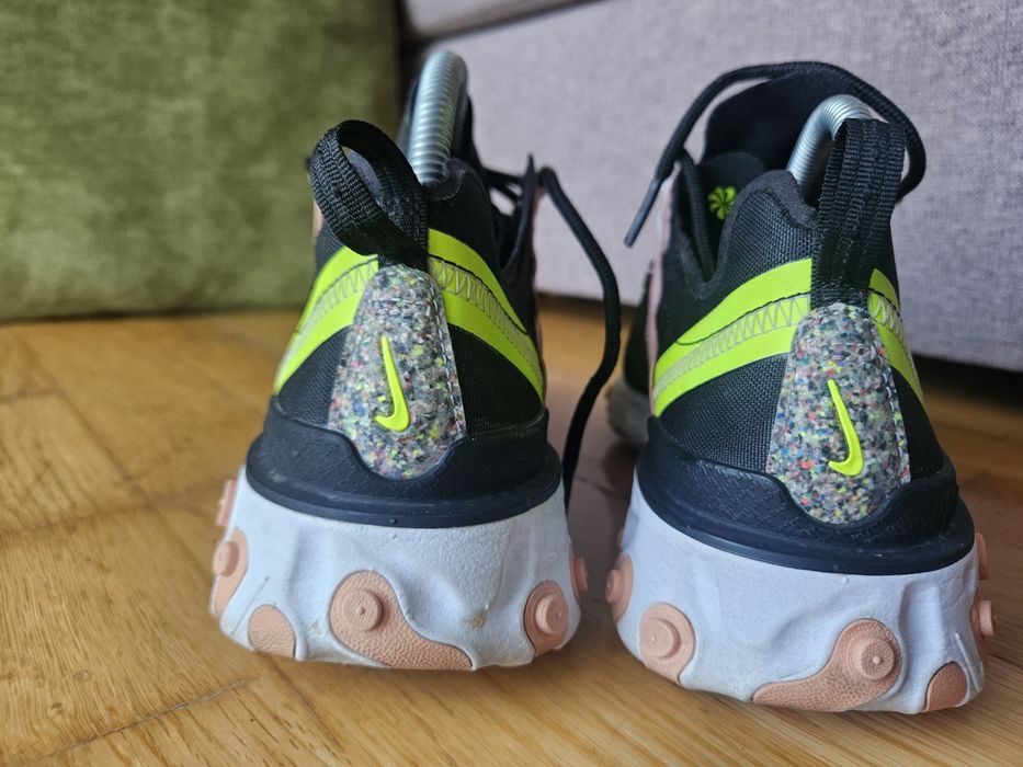 Nike airmax react element 38.5