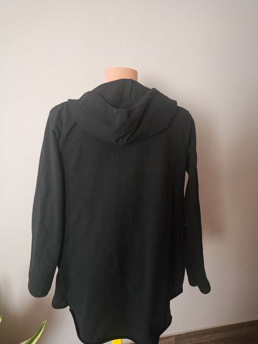 Sweter kardigan z kapturem