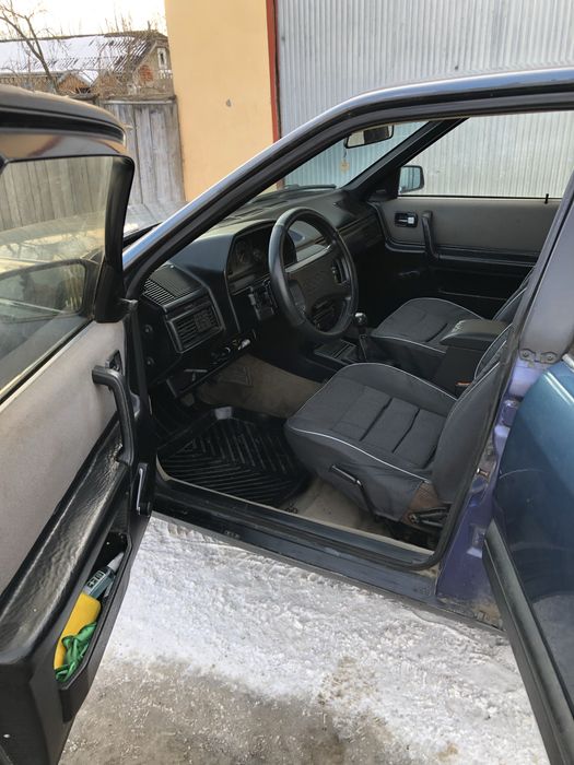 Audi 100 1987 в відмінному стані !
