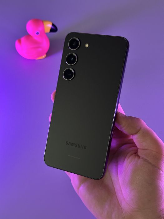 Samsung Galaxy s23 8 на 128 ГБ ІДЕАЛ ЯК НОВИЙ
