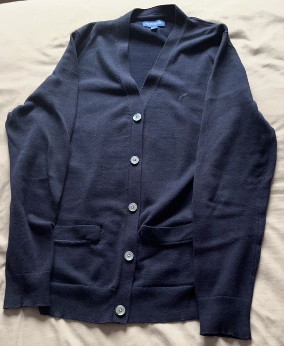 Vendo Cardigan Com Botões Sacoor.