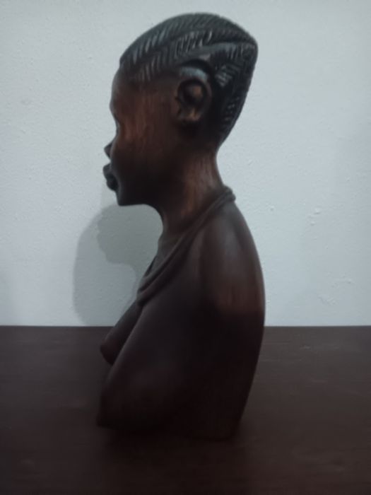 Estatuetas africanas