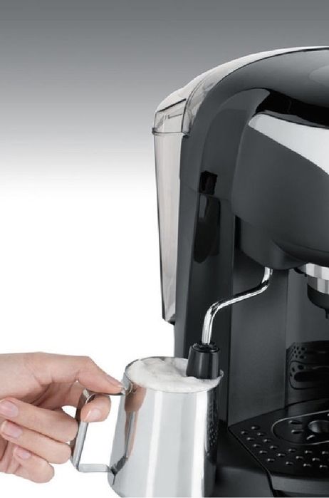 Кавоварка рожкова Delonghi ES 221B