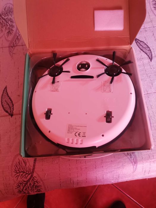 Robô aspirador novo