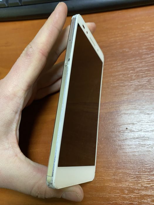 Honor PLK-L01 3гб ОЗУ, android 6