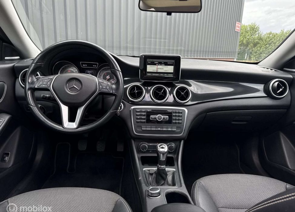 Mercedes cla 180 Coupé