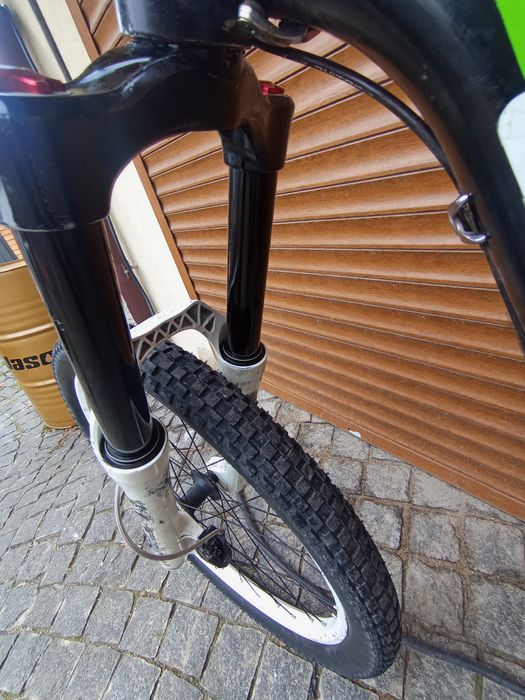 Двохпідвіс GT sensor elite 2014