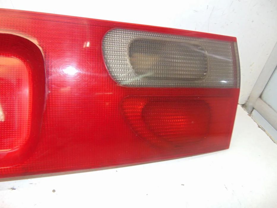 Ford galaxy placa reflctora