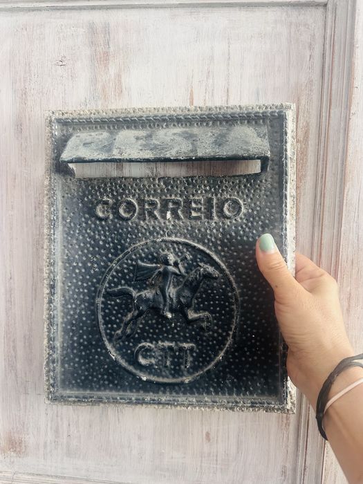 Caixa correio antiga-Frente