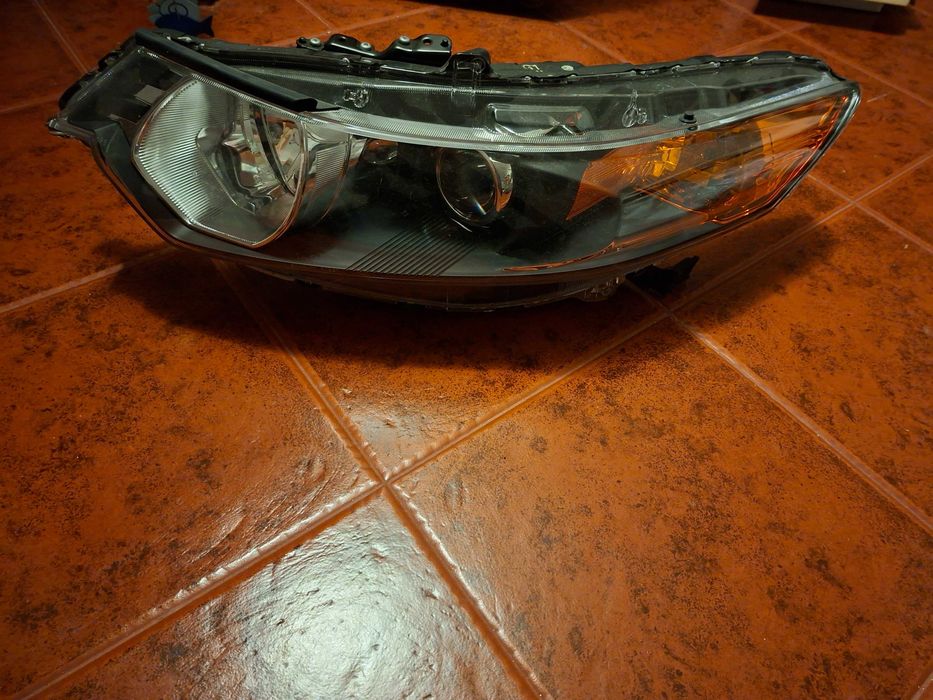 Farol Honda ACCORD TOURER 2010 lado esquerdo original usado