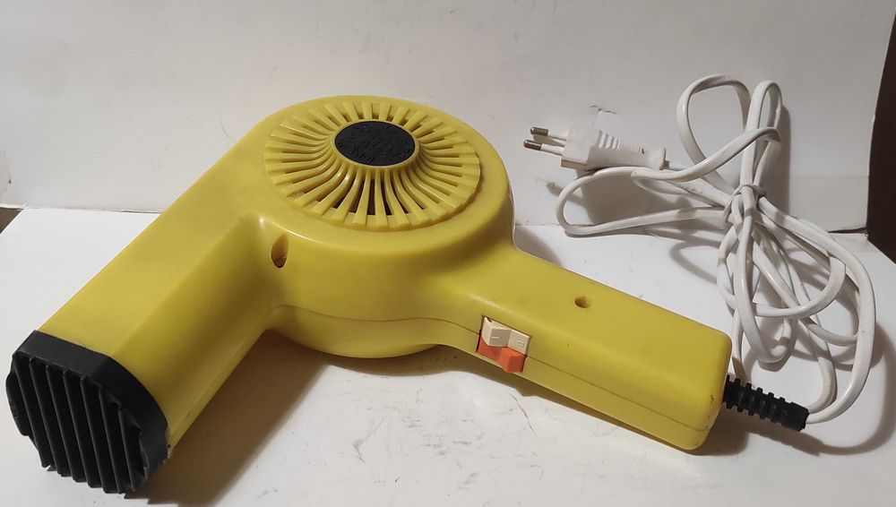 Suszarka do włosów PRL