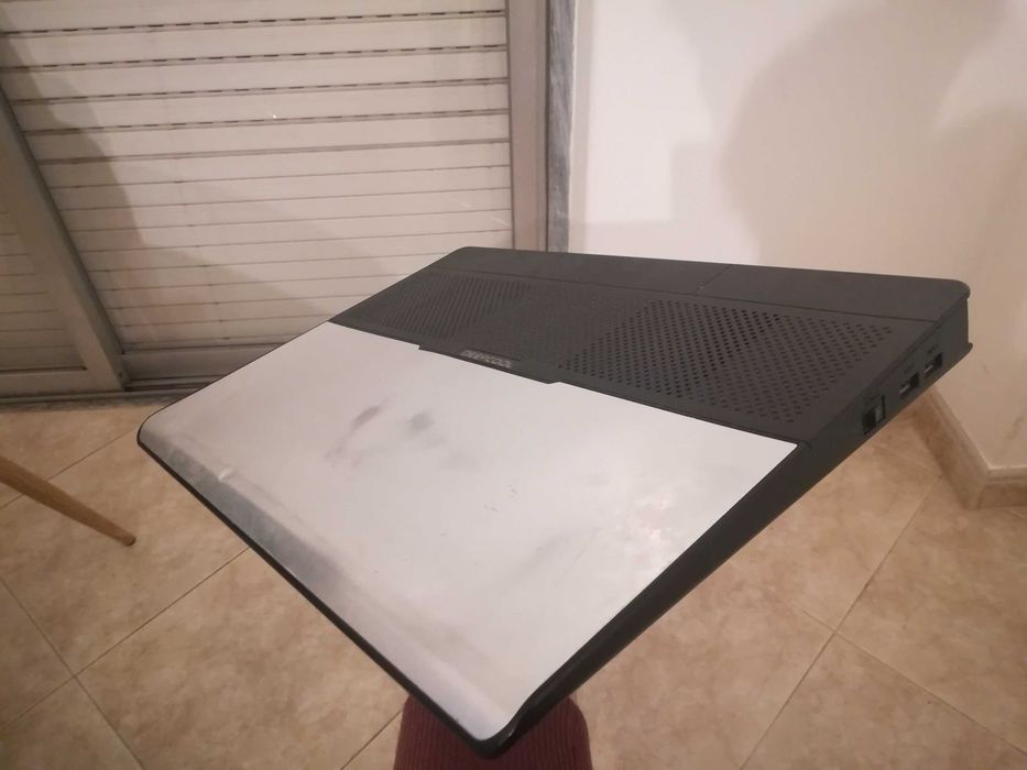 Base para portátil com cooler + portas USB + leitor de cartões