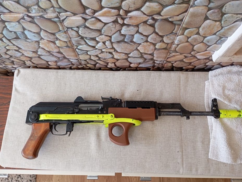 Airsoft ak classic army com guarda maos em 3d