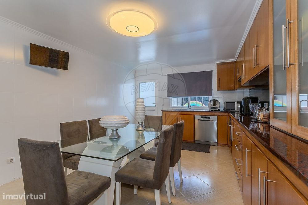 Moradia T2 para venda