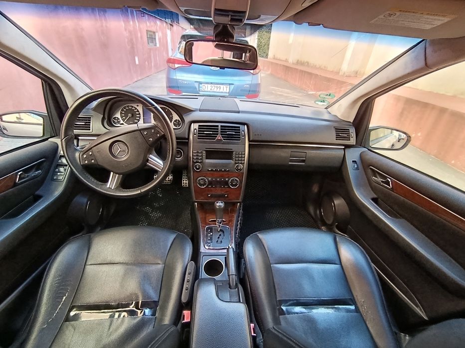 Mercedes Benz минивэн