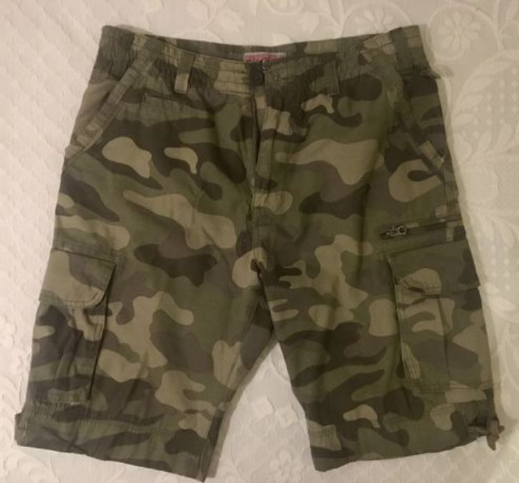 Lote variado de roupa - vários tamanhos, modelos + Acessórios