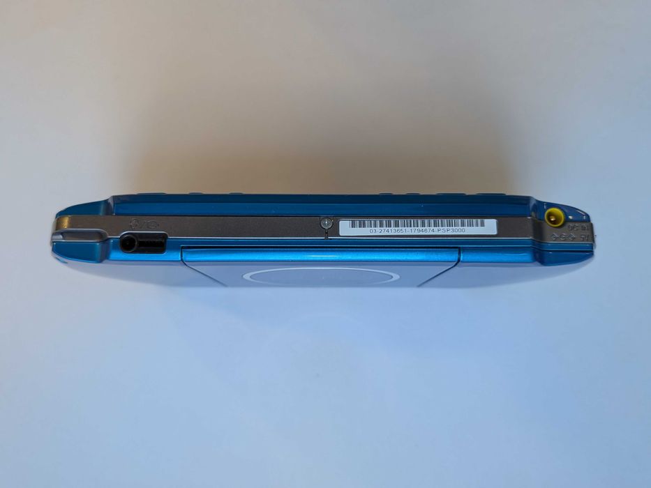 PSP Slim Azul Vibrante