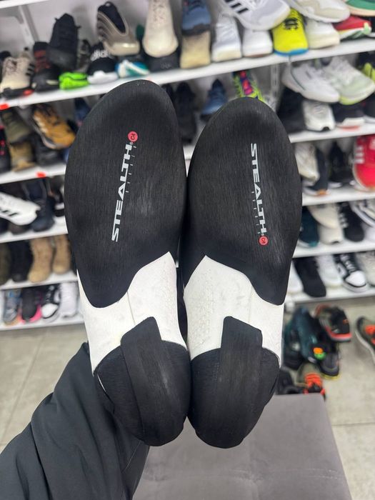 ОРИГІНАЛ 100% Кросівки Adidas Five Ten Hiangle Cloud White Core 49
