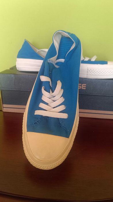 Converse niebieskie rozmiar 42
