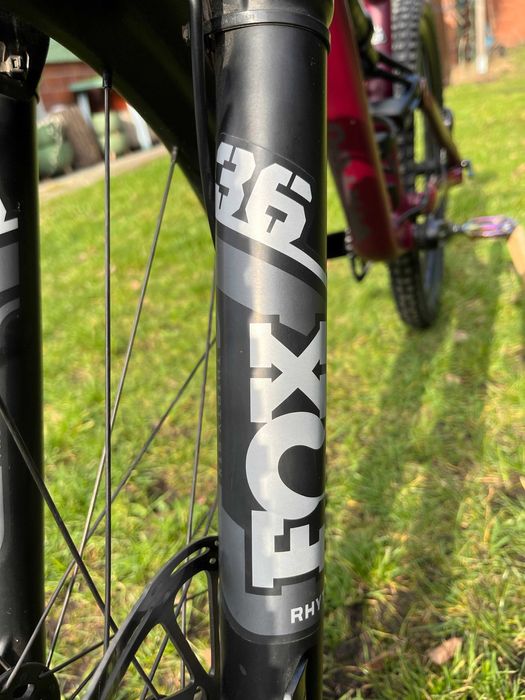 Rower górski Specialized Status + pedały Specialized Supacaz ePedal